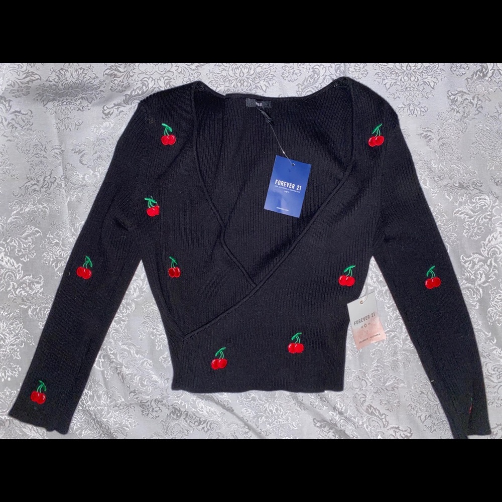 Forever 21 cherry top